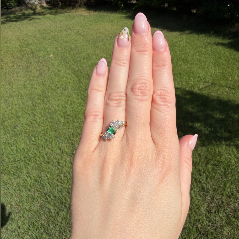 Vintage Emerald and Diamond Ring